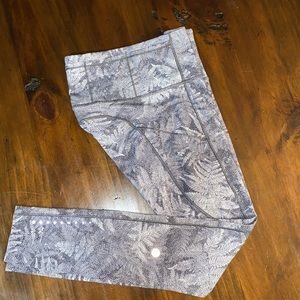 NEW LULULEMON FULL LENGTH YOGA PANTS🍋